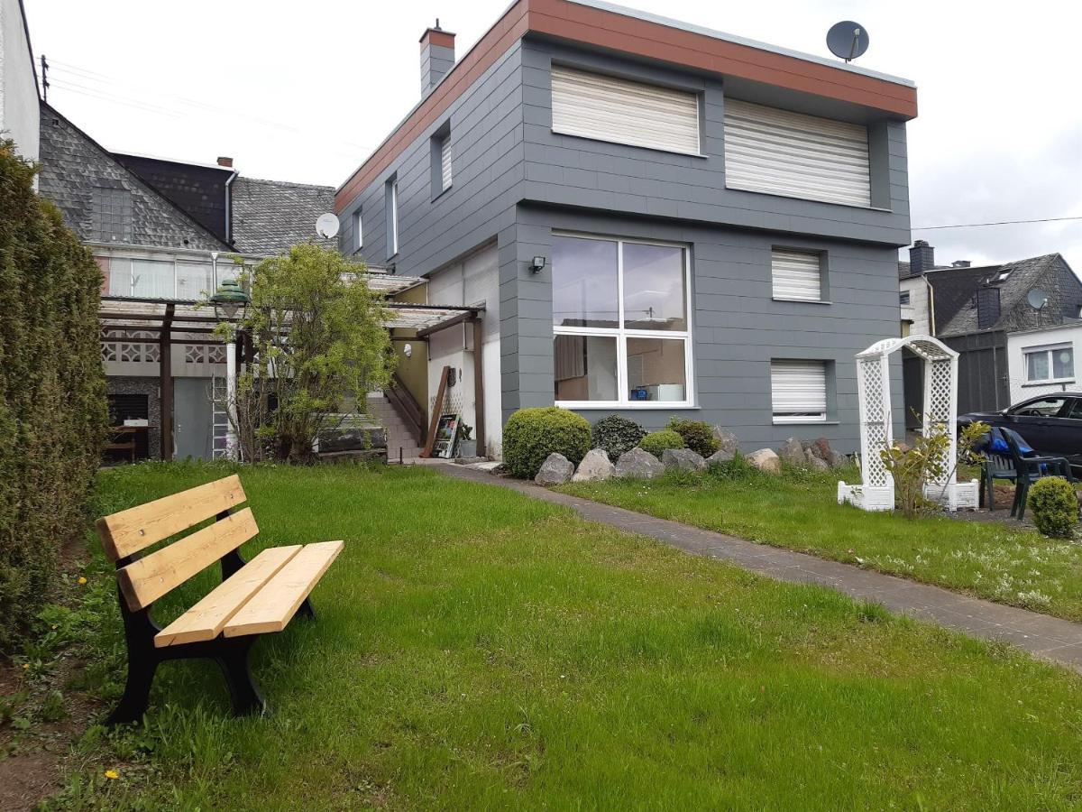 Ferienhaus Zum Hochstein Ettringen  Kültér fotó